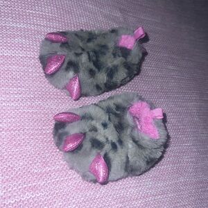 Babygirl sleep booties monster claw